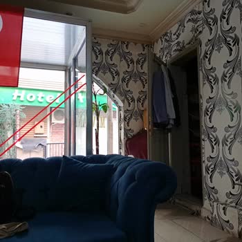 Mevlana Otelinde Hijyen Sorunları Ve Yanıltıcı Fotoğraflar Nedeniyle Rezervasyon İptali