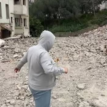 Turkmall Ev Yıkımı Sonrası Aşırı Kira Ve Belirsiz Yeni Ev Teslimatı