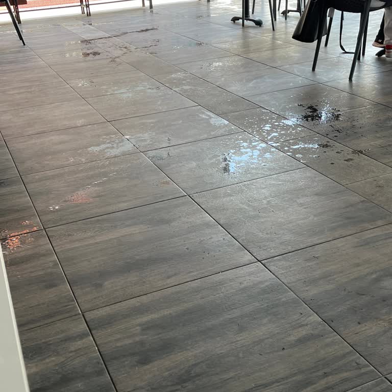 Çorum Şubesinde Uzun Çay Beklemesi, Saygısız Personel Ve Temizlik Sorunları