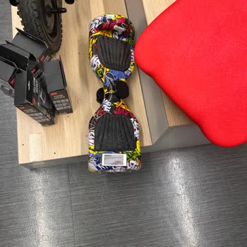Hoverboard Fiyat Etiketi Yanlış, Çalışanların Kaba Tutumu Mağduriyete Neden Oldu