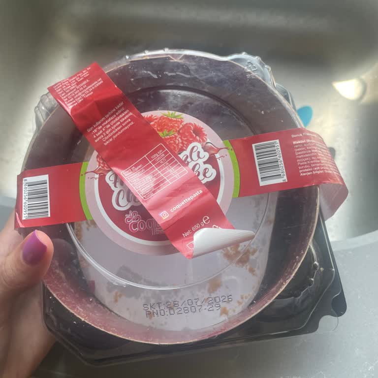 A101 Sarıçam Şubesinde Sürekli Son Kullanma Tarihi Sorunu Ve Sağlık Riski