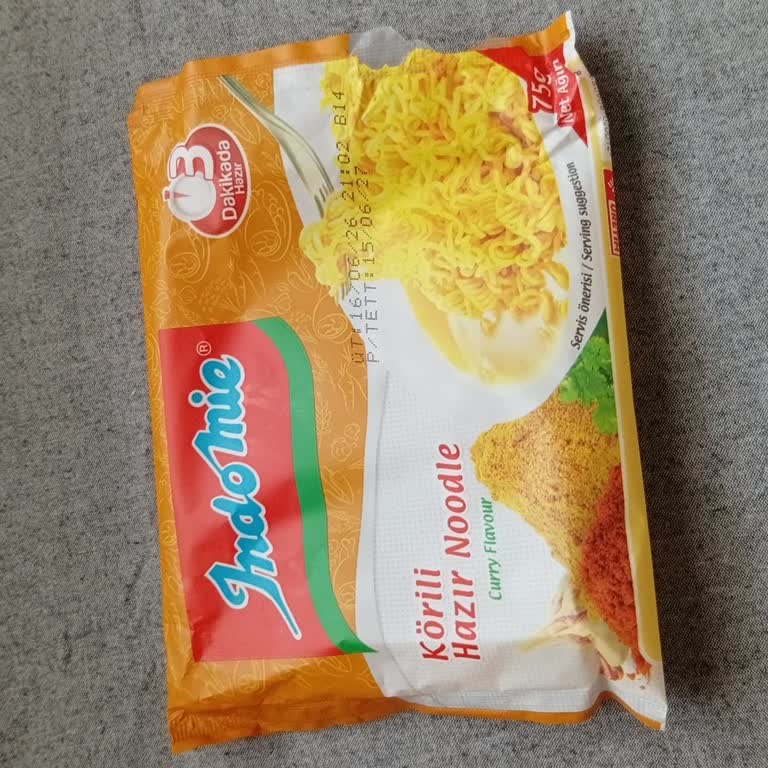 Deta Market Noodle Ürününde Böcek Bulunması Tüketiciyi Sağlık Ve Hijyen Açısından Endişelendiriyor