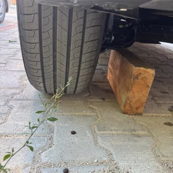Linglong Lastiğin Hava Kaçırması Ve İkame Araç Sağlanmaması Nedeniyle Araç Kullanılamaz