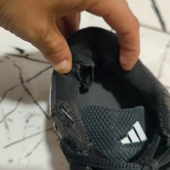 Ayıplı Adidas Çocuk Ayakkabısı İçin Hepsiburada Satıcısının Garanti Reddi