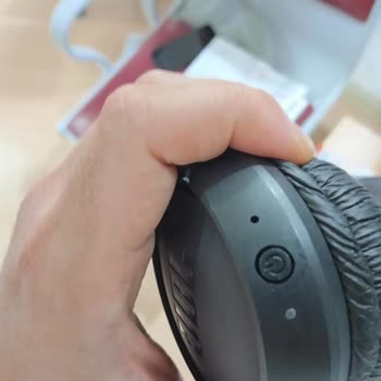 Vatan Bilgisayar'dan Aldığım JBL Tune 510BT Kulaklıkta Açma Kapanma Sorunu Ve Garanti Talebi
