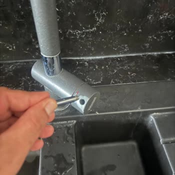 Franke Musluk Kulbu Koptu, Servis Ücreti Ve Belirsiz Masraflar Mağdur Ediyor