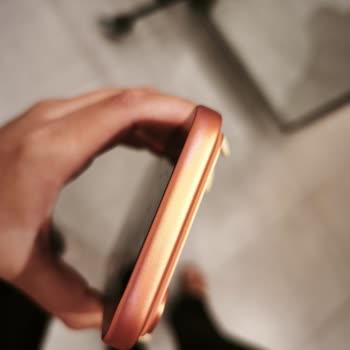 Apple Garanti Kapsamı Dışında Ücret Talebiyle Karşılaşılan Renk Değişimi Sorunu