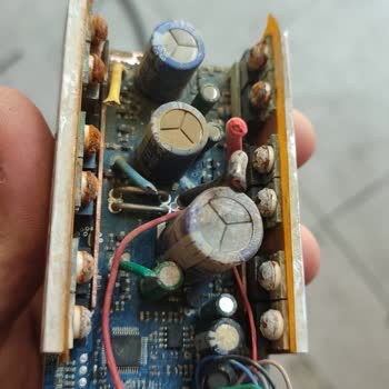 Garanti Kapsamında Elektrikli Bisiklet Onarımının Sürekli Gecikmesi Ve Şarj Cihazı İadesi Talebi