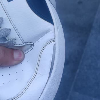 Puma Ayakkabısında Hızlı Çatlama Ve Sararma, Şeffaf Olmayan İnceleme Kararı