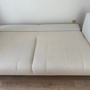 Yanlış Kumaş Kaplamalı Koltuk Takımının Yeni Ürün Değişimi Talebi