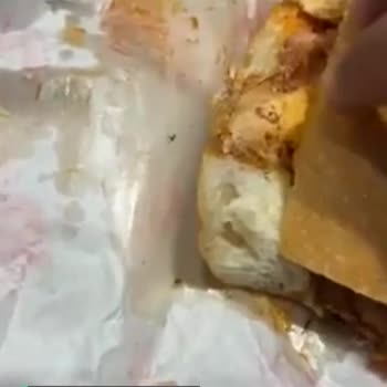 Antek Cafe & Fast Food Yarım Ekmek Döner Söyledik, Et Hâlâ Gıdaklıyor!