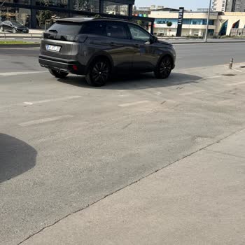 Peugeot 3008'de Sürekli Arızalar Ve Uzun Servis Bekleyişi Güvenliği Tehlikeye Soktu