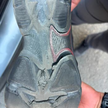 Skechers Ayakkabısında Hızlı Çatlak Ve Deformasyon, İade Ve Değişim Reddi