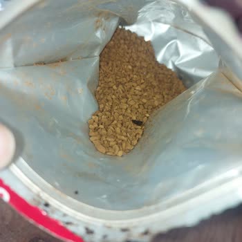 Encuentro Objeto Duro y Extraño en Mi Nescafe Gold
