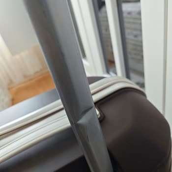 Bagaj Hasarı Ve Ajet’in Mağduriyetime Karşı Tazminatsız Yanıtı