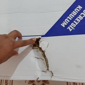 Kırık Televizyon Ve Yırtık Kutu Teslimatı, İade Ve Değişim Talebim