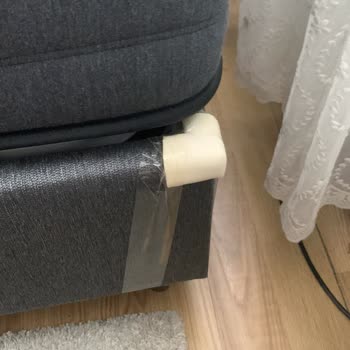 Keskin Köşeli Baza Çocuk Ve Eşime Yaralı Bıraktı, İade Talebim Reddedildi