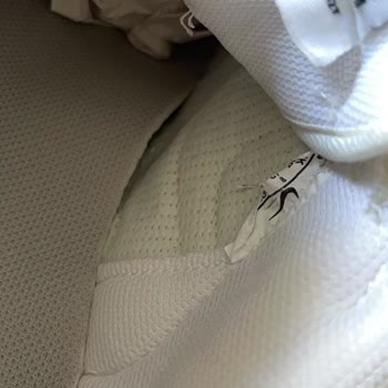 Ayıplı Nike Ayakkabı Ve Satıcı Yanıtsız Değişim Talebi