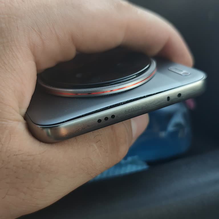 Garanti Kapsamındaki Telefonumda Servis Sorunu Çözülmedi Ve Ekran Çizildi