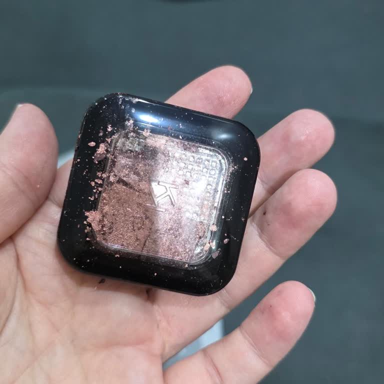 Kiko Milano’da Kırık Duo Eyeshadow Ve Yanıtsız Müşteri Hizmeti