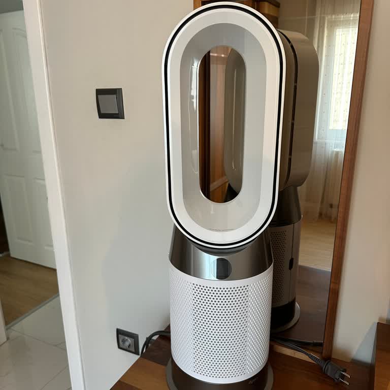 Kumandasız Ve Kirli Dyson HP11 Cihazı Kullanılamıyor