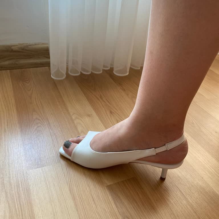 Nikah İçin Aldığım Sandalet Gecikti Ve Yanıltıcı Ölçü Bilgisiyle Ayağımı Uymadı