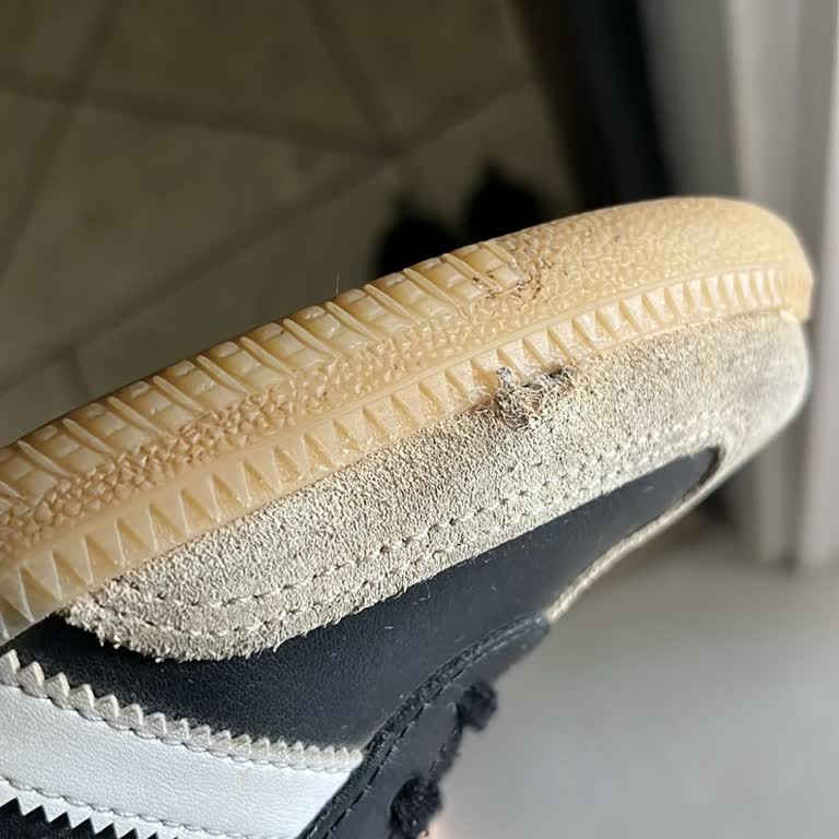 Adidas Ayakkabısının Taban Ve Dikiş Deformasyonu, Koray Spor'un Sorumluluk Reddi