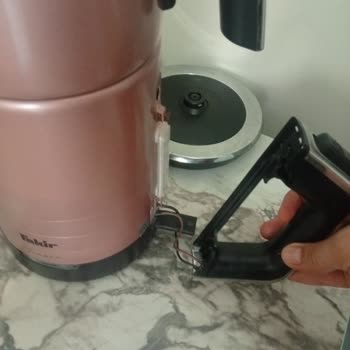 Kırılan Kulp Çocuğuma Kaynar Su Döktü