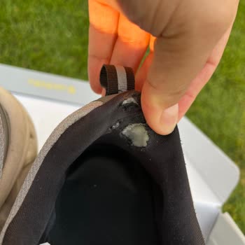 Deichmann Bench Ayakkabısının Kısa Sürede Topuk Astarının Erimesi Ve İade İsteği