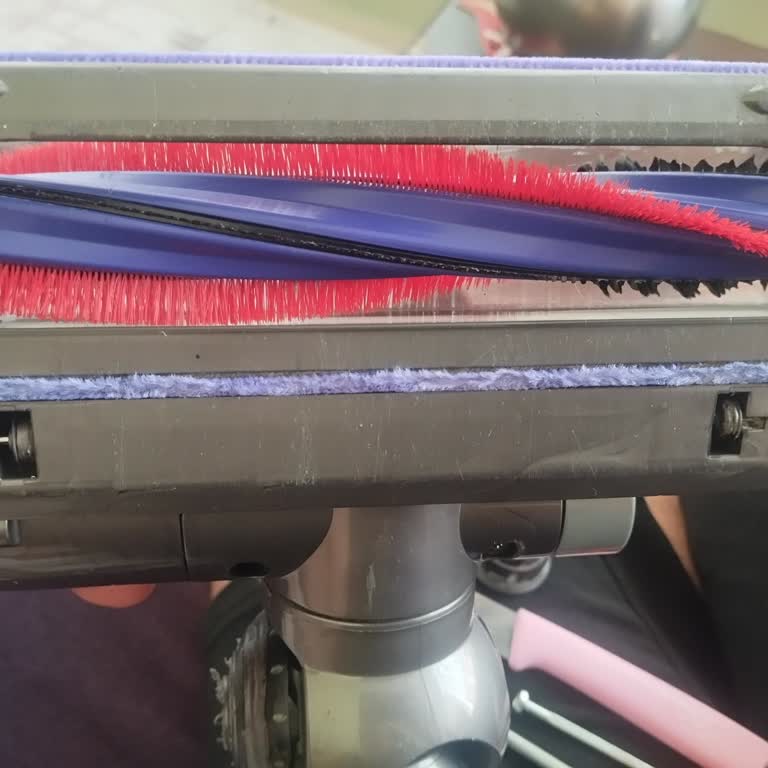 Dyson Süpürge Başlığının Garanti Kapsamında Değiştirilmesi Reddedildi