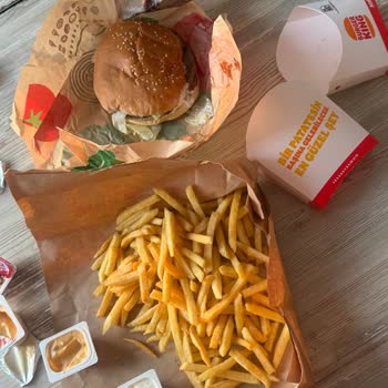Eksik Hamburger Ve İade Talebi