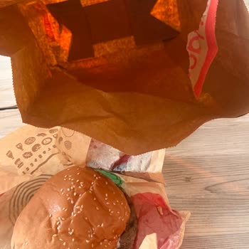 Eksik Hamburger Ve İade Talebi