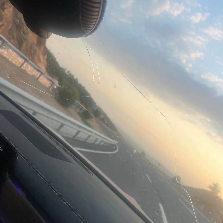 Cam Değişiminde İki Aylık Gecikme Ve Saygısız İletişim