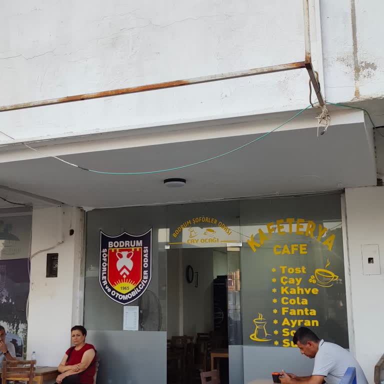 Bodrum Otogar Şoförler Odası Çay Ocağında Görevlinin Agresif Ve Saygısız Tutumu