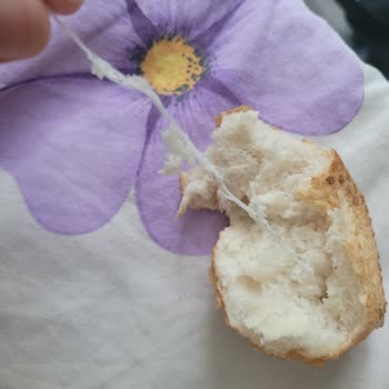 Ekmeğin İçinden Çıkan Plastik Parça Çocuğumun Boğazına Takıldı