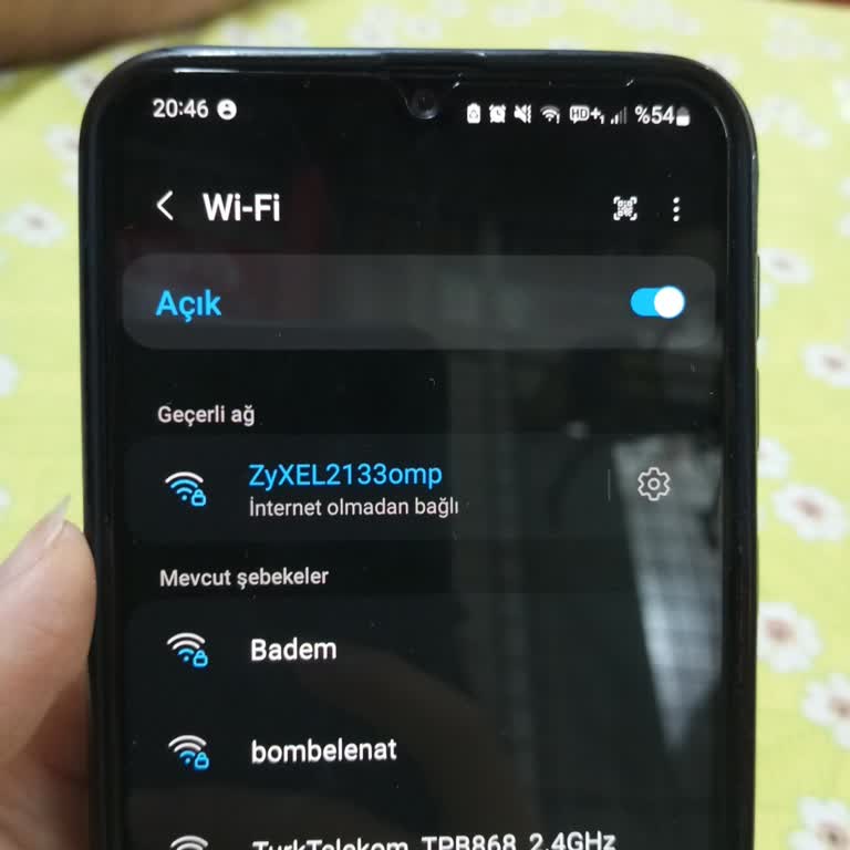 Acil İnternet Kesintisi Ve Müşteri Hizmetlerinden Cevapsızlık