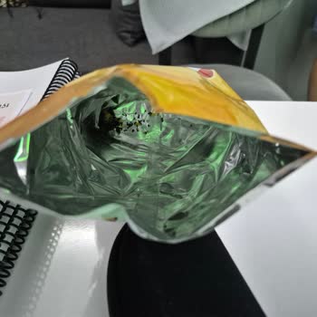 Lays Çip Paketi İçinde Böcek Gıda Güvenliği Açısından Acil Şikayet