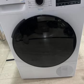 Çocuk Güvenliği Endişesiyle Kırık Kapaklı Beko Kurutma Makinesi Değişim Talebi