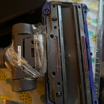 Dyson V15 Süpürge Başlığı Garanti Kapsamında İki Kez Kırıldı, Kalıcı Çözüm Talebi