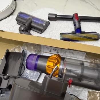 Dyson V15 Süpürge Serviste Her Seferinde Yeni Hasar Alıyor Ve Müşteri Hizmetleri Çözüm Sunmuyor