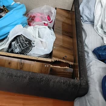 Montaj Çalışanları Yatağımı Kırdı, Yataksız Bıraktı