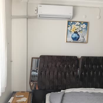 Montaj Çalışanları Yatağımı Kırdı, Yataksız Bıraktı