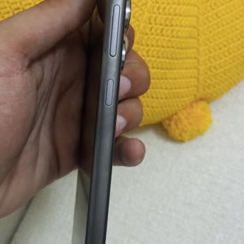IP68 Sertifikalı Samsung S24 Ultra'yu Suya Düşürülünce Ücretsiz Onarım Ve Veri Kurtarma Talebi
