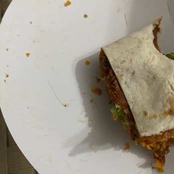 Taco İçinde Plastik Fırça Kılı: Gıda Güvenliği İhlali Ve GetirYemek Destek Sorunu
