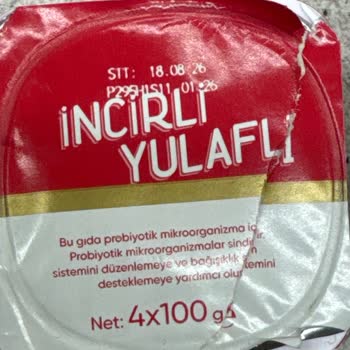 Son Kullanma Tarihi Geçmemiş Yoğurtta Küf Görüldü, Yenisi İsteniyor