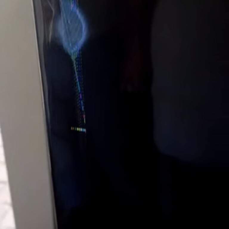 Teslim Edilen Televizyonda Görünmeyen Kırık Ve Mağazanın Sorumluluk Reddi