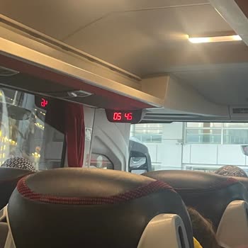 Araç Saat 05.00’de Gelmedi, Uçuş Bağlantımı Kaçırma Riskiyle Karşı Karşıya