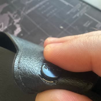 Rayban Gözlük Kılıfının Yırtılması Ve Çözüm Sunulmaması