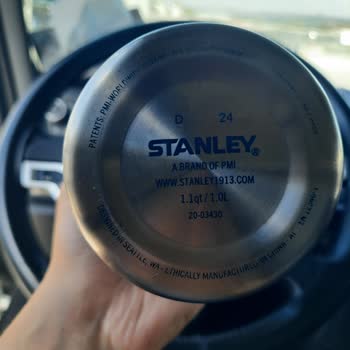 Stanley Termosu Sıcak Tutma Vaadi Yerine 8 Saat Soğudu Ve A101 Yardım Etmedi