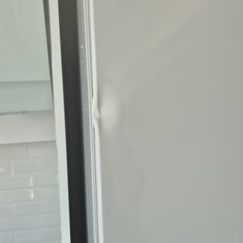 Beko Buzdolabının Göçük Ve Kırık Paneli İçin Tam Değişim Talebi Ve Bilgilendirme Eksikliği